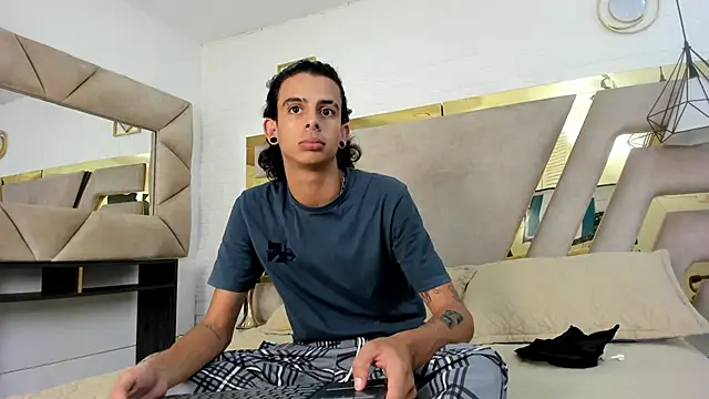 Ibratxandy online show from 10.22.25