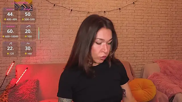 Snapshot of ReginaFoXXXy chatting on 11.12.25 ReginaFoXXXy online show from 11.12.25