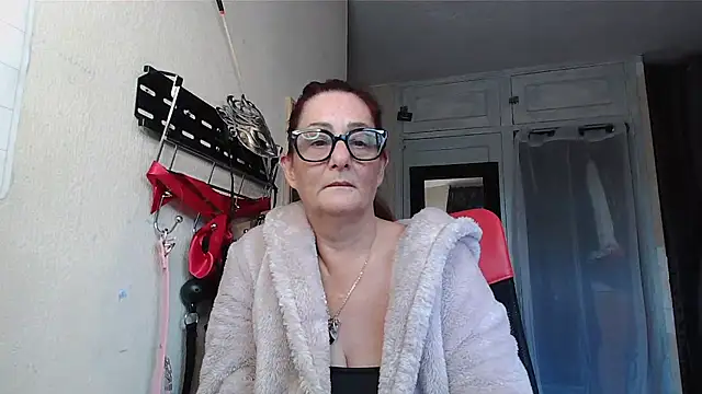 Mistress-Ivy51 online show from 11.01.25