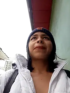 Tendercouple1 online show from 11.28.25