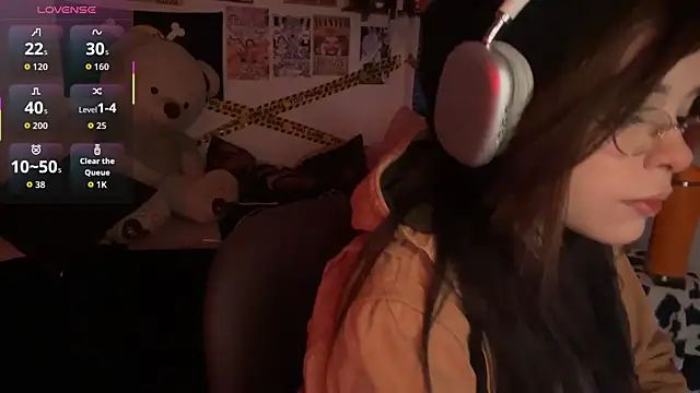 PixelKitty  online show from 12.01.25