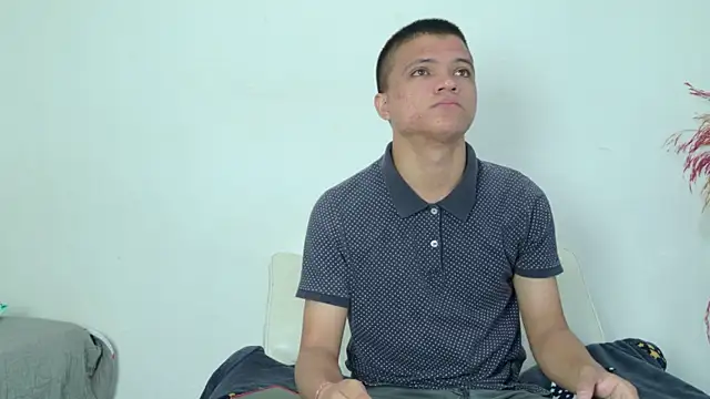 aly n sebas online show from 04.18.26