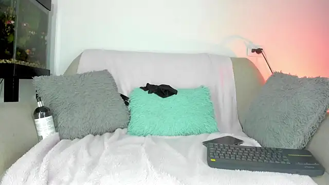 teo saenz online show from 10.14.25