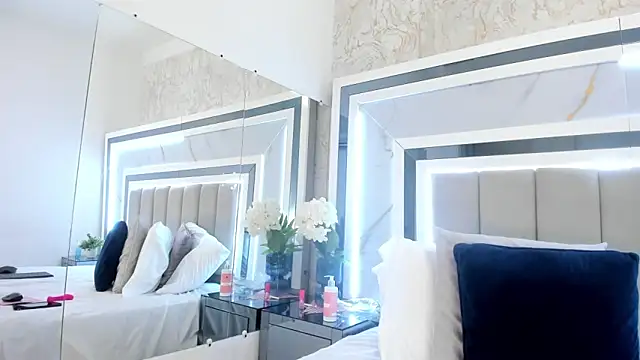 melodycharlotte online show from 10.01.25