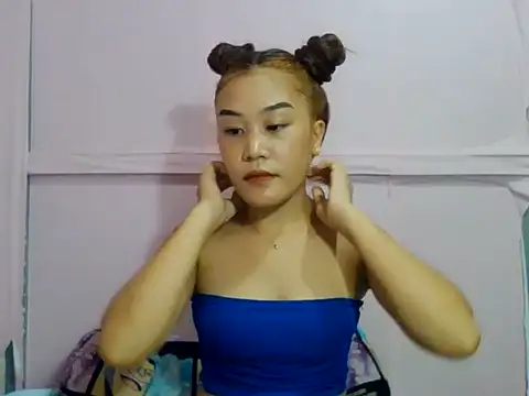YourWildestDoll online show from 05.23.26