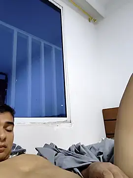 Snapshot of DeivanR_6 chatting on 11.16.25 DeivanR 6 online show from 11.16.25