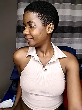 Snapshot of Berryangel03 chatting on 11.15.25 Berryangel03 online show from 11.15.25