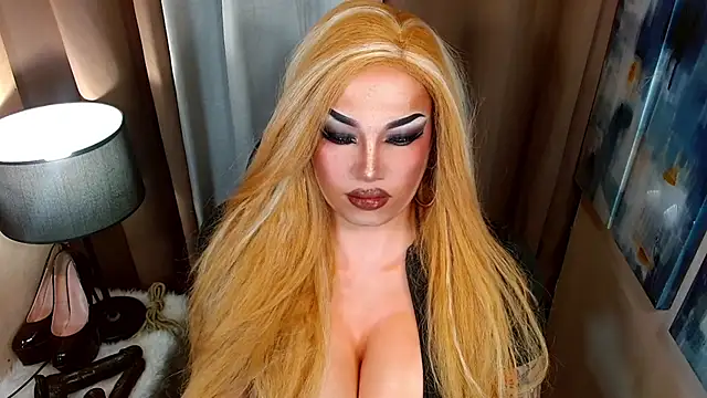 Snapshot of xmadisonmitressxx chatting on 10.09.25 xmadisonmitressxx online show from 10.09.25