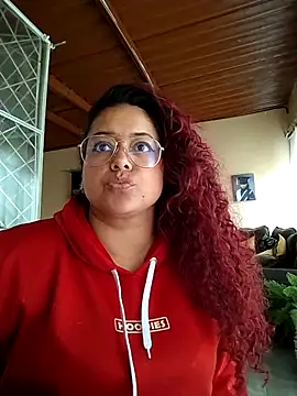 Snapshot of sophimyllers chatting on 09.12.25 sophimyllers online show from 09.12.25