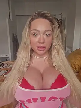 misstitmouseofficial online show from 10.05.25