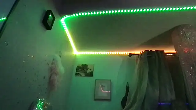 nekowaifuuu online show from 11.07.25