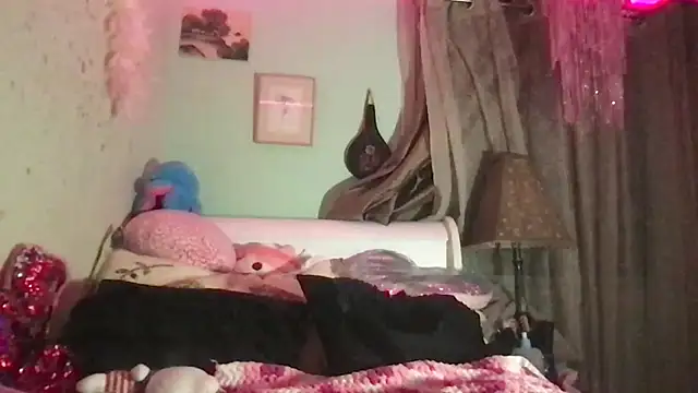 nekowaifuuu online show from 11.13.25