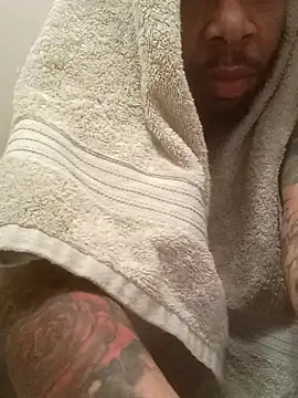 Snapshot of 1mistaGoodWood chatting on 04.02.26 1mistaGoodWood online show from 04.02.26