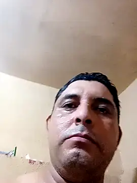 Snapshot of 125Delfin90 chatting on 09.22.25 125Delfin90 online show from 09.22.25