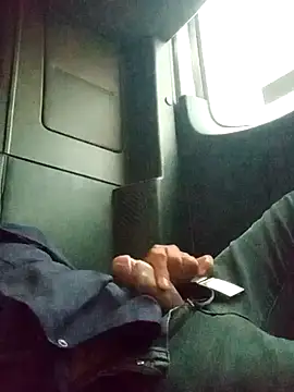 Snapshot of 125Delfin90 chatting on 01.18.26 125Delfin90 online show from 01.18.26