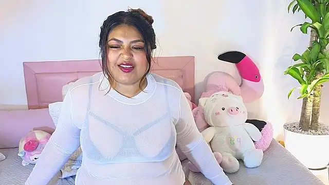 Snapshot of Hela_Collins chatting on 03.11.26 Hela Collins online show from 03.11.26