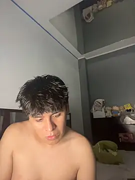 Snapshot of Kailertwink chatting on 05.23.26 Kailertwink online show from 05.23.26