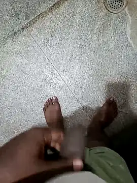 Snapshot of indian_pavi chatting on 12.19.25 indian pavi online show from 12.19.25