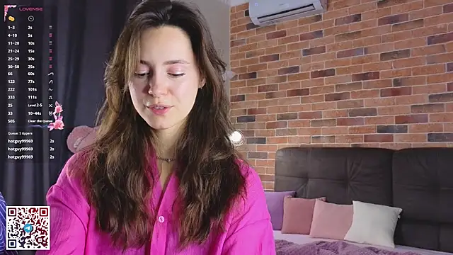 Snapshot of JasminDoroti chatting on 10.07.25 JasminDoroti online show from 10.07.25