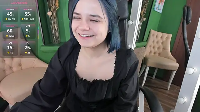 Snapshot of Gina_Dawson chatting on 11.18.25 Gina Dawson online show from 11.18.25