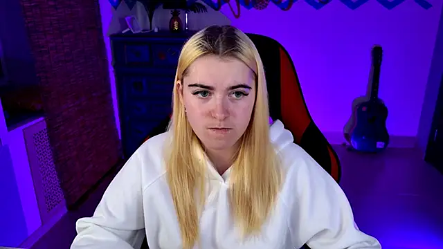 Stef Nicks online show from 09.13.25