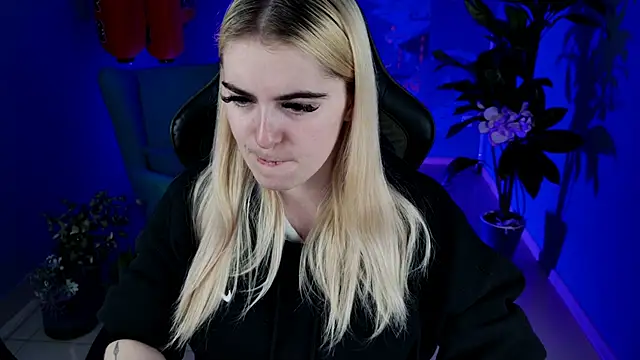 Stef Nicks online show from 09.28.25