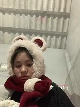 NhuFox online show from 02.25.26