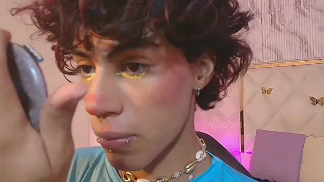 Snapshot of kaisage_tay chatting on 04.06.26 kaisage tay online show from 04.06.26