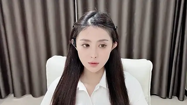 sliGhtAn1 online show from 04.12.26