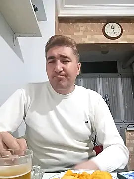 Snapshot of mert0359 chatting on 10.14.25 mert0359 online show from 10.14.25