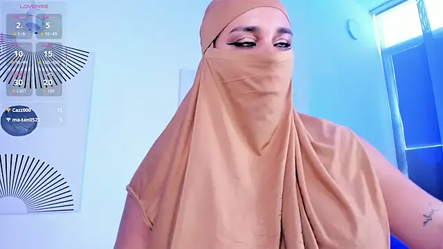 Snapshot of amila_hagda chatting on 11.08.25 amila hagda online show from 11.08.25