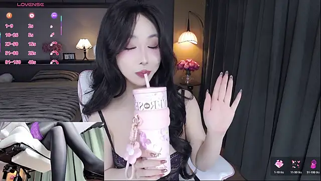 AYW-21 online show from 12.21.25