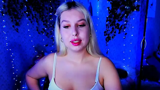 ChloeRicc online show from 11.14.25