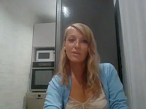 Vexxaa online show from 10.05.25