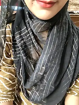 Indian-Aleena online show from 04.25.26