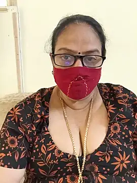 Snapshot of heera-rani chatting on 06.06.26 heera-rani online show from 06.06.26