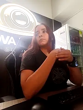 Dakota hot03 online show from 05.05.26