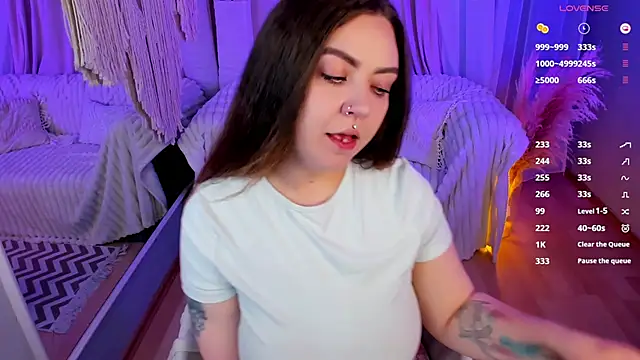 Snapshot of ashton_heidii chatting on 09.15.25 ashton heidii online show from 09.15.25