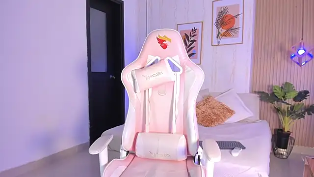 Ayleen Dunkan online show from 01.17.26