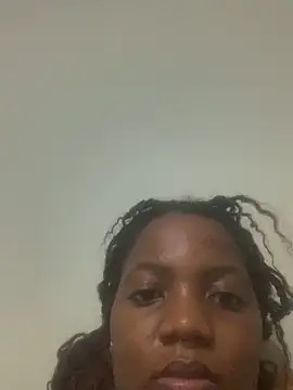 Snapshot of llxay chatting on 02.14.26 llxay online show from 02.14.26