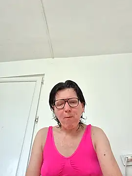 Vera Elle online show from 03.08.26