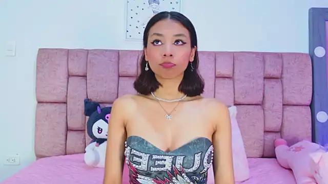 ScarlettLuxe online show from 03.11.26