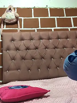 Snapshot of Rachellcooperrr chatting on 02.13.26 Rachellcooperrr online show from 02.13.26