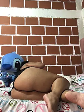 Snapshot of Rachellcooperrr chatting on 04.05.26 Rachellcooperrr online show from 04.05.26