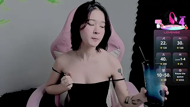 LilithCary online show from 10.02.25