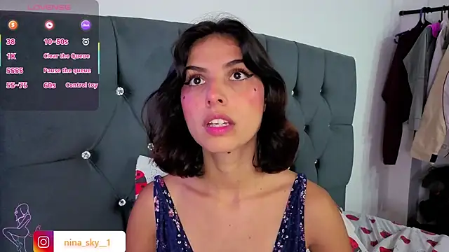 Snapshot of nina_sky chatting on 11.09.25 nina sky online show from 11.09.25