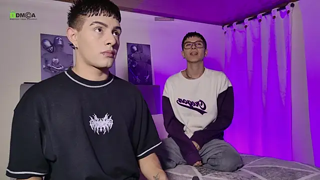 Snapshot of tivendann chatting on 09.30.25 tivendann online show from 09.30.25