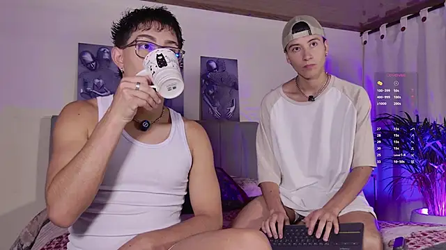 Snapshot of tivendann chatting on 02.16.26 tivendann online show from 02.16.26