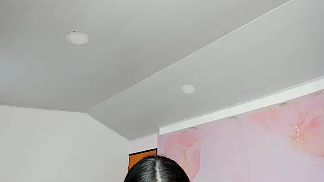 milk candy18 online show from 10.03.25