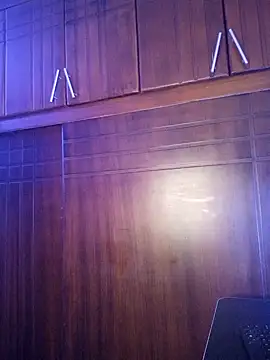 kit hott online show from 04.21.26